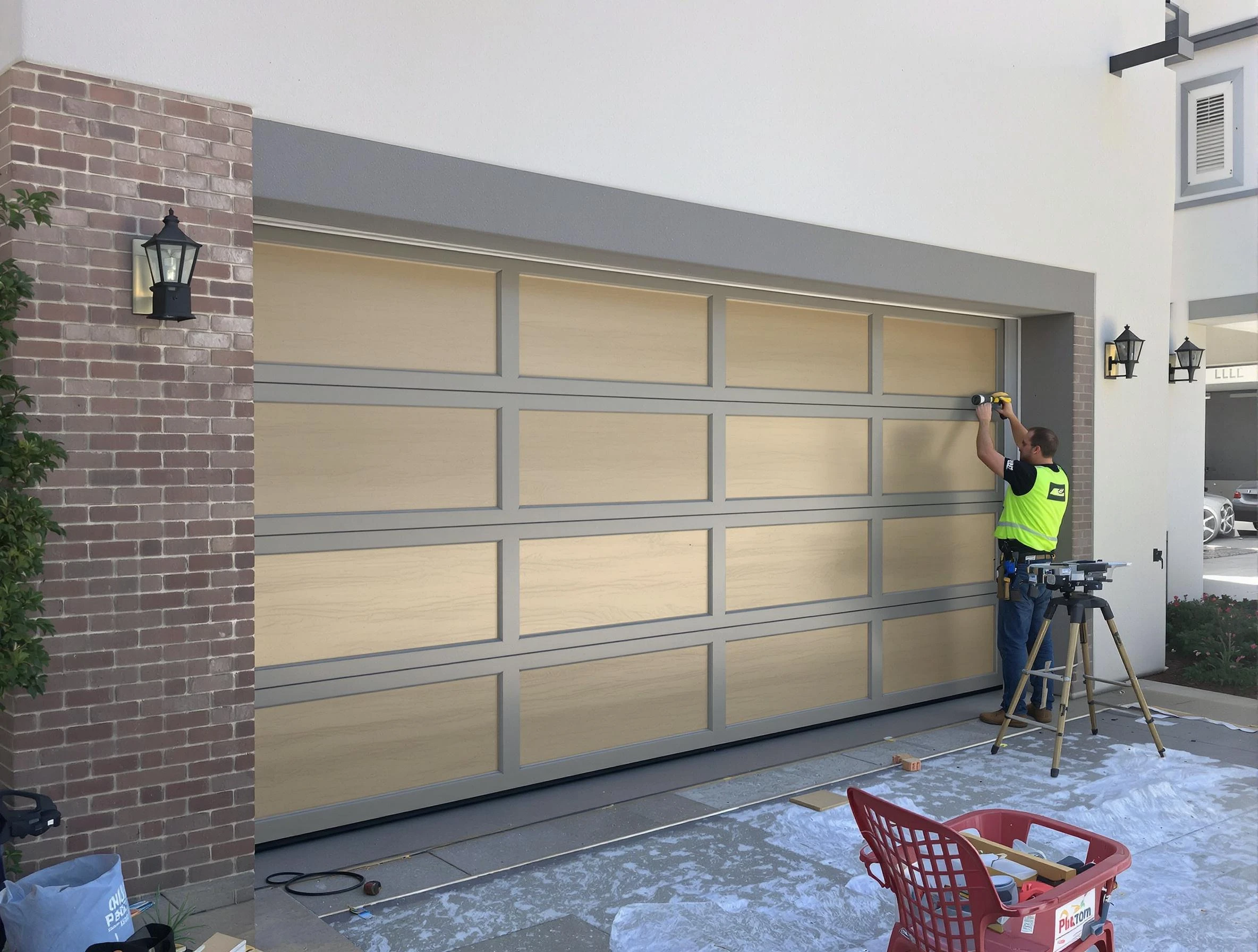 Garage door replacement service by Fort Lauderdale Garage Door Repair in Fort Lauderdale
